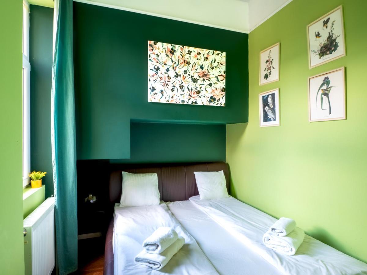 Apartamento The Birdcage Budapest Exterior foto
