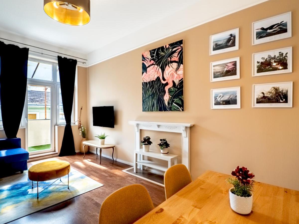 Apartamento The Birdcage Budapest Exterior foto